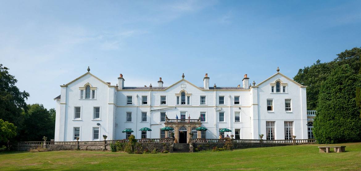 Court coleman manour hotel